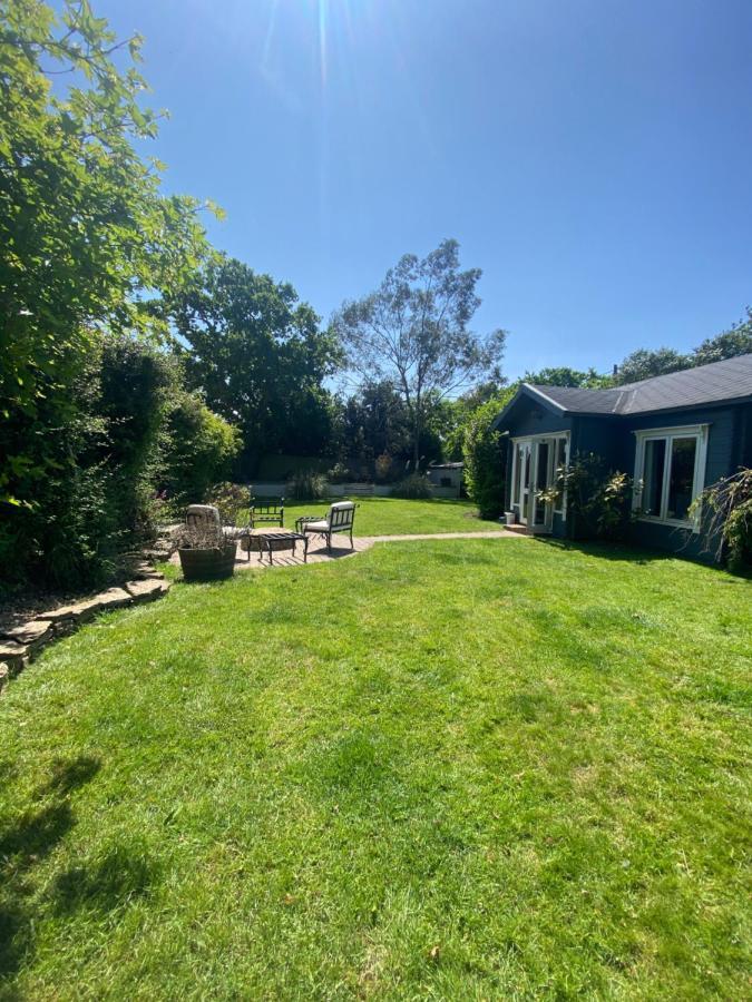 Modern Summerhouse Lymington Exterior photo